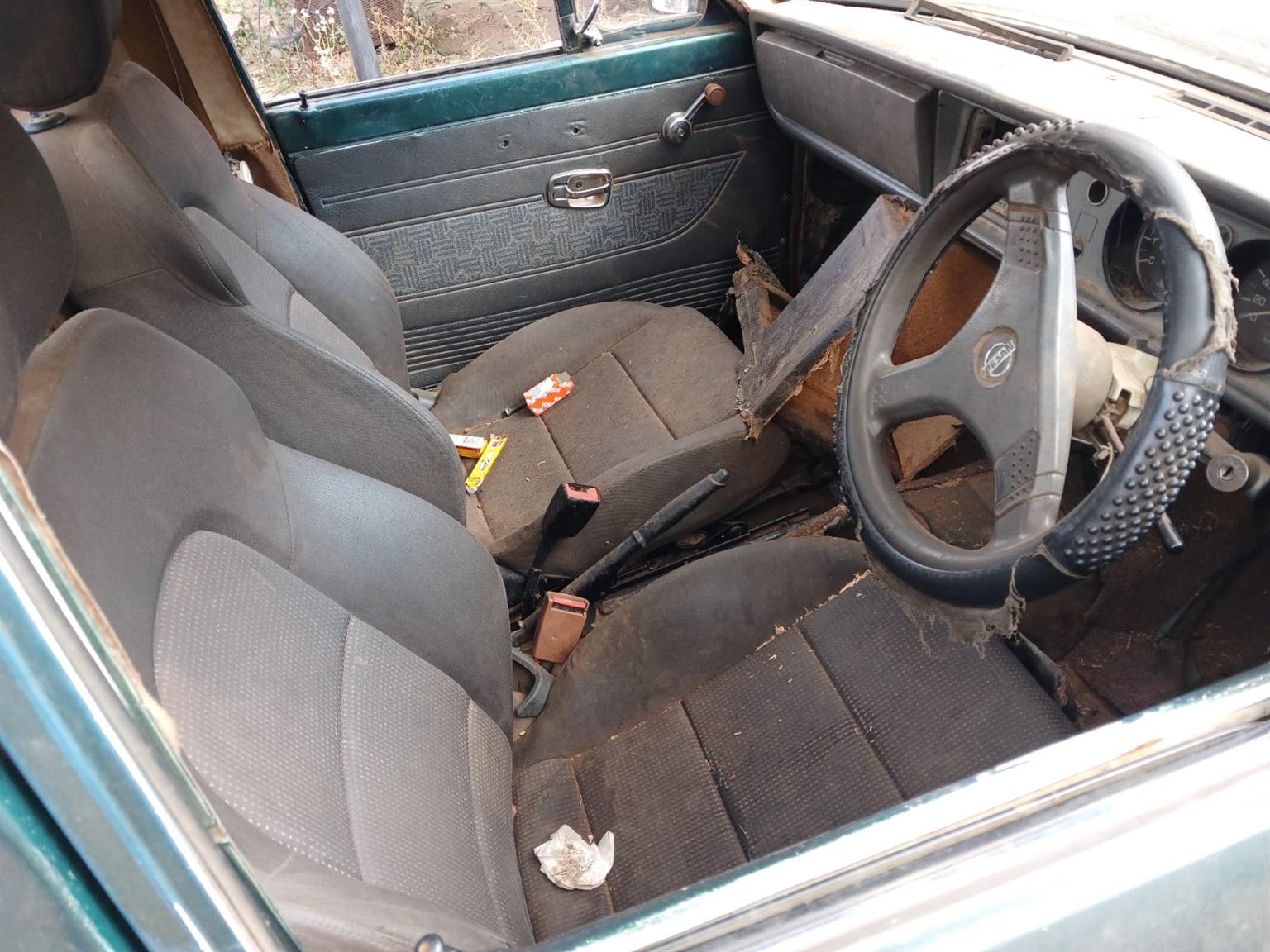 NISSAN 1400 BODY PARTS MORE THAN 1 FOR SALE CONTACT FOR PRICE