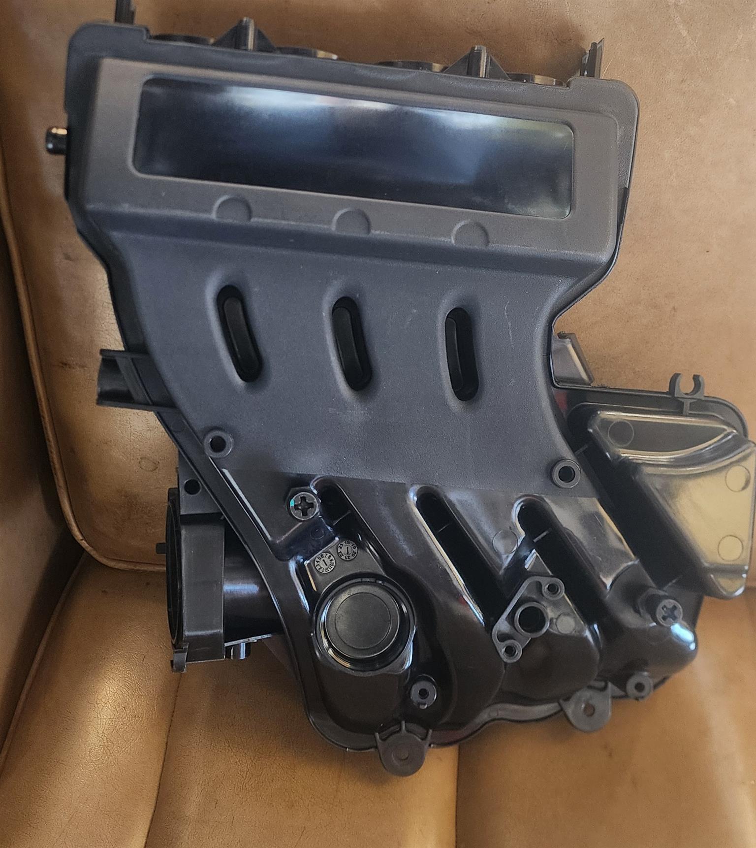 New stock arrivals intake manifold vw golf 5 caddy jetta 5 bsf - Private Seller