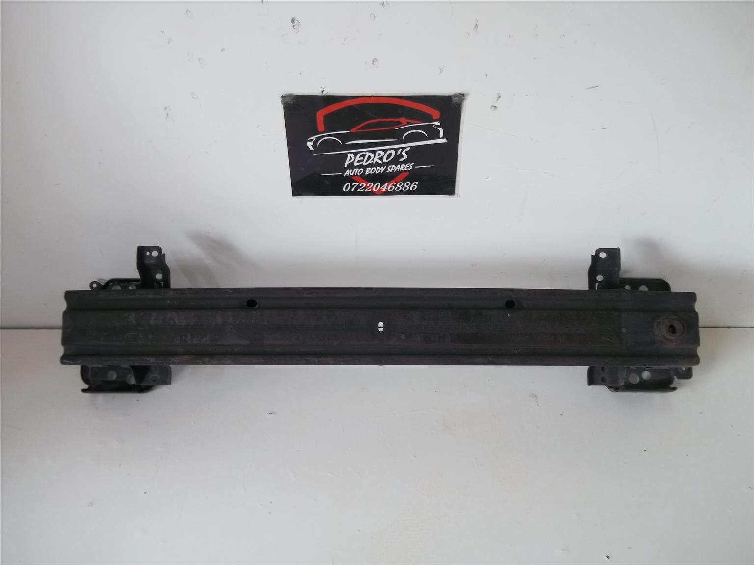 Ford Fiesta Mk6 front bumper stiffener - Private Seller Ford Fiesta Mk6 front bumper stiffener - Private Seller