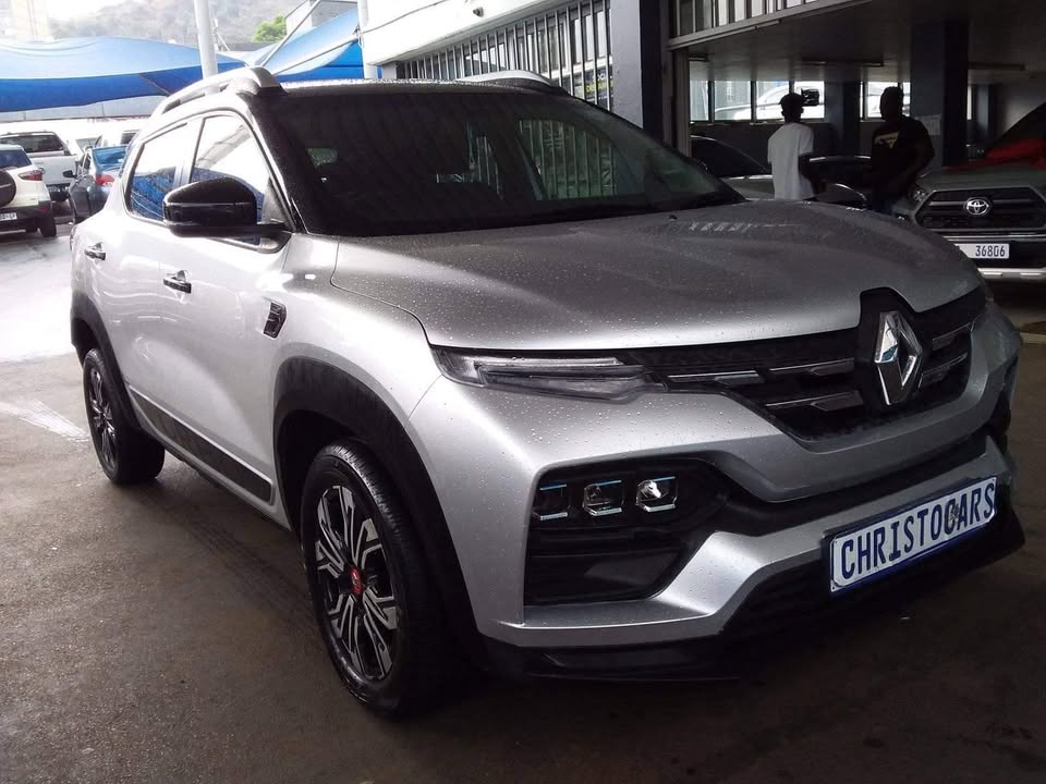 2022 Renault Kiger S-tronic hatchback automat 2022