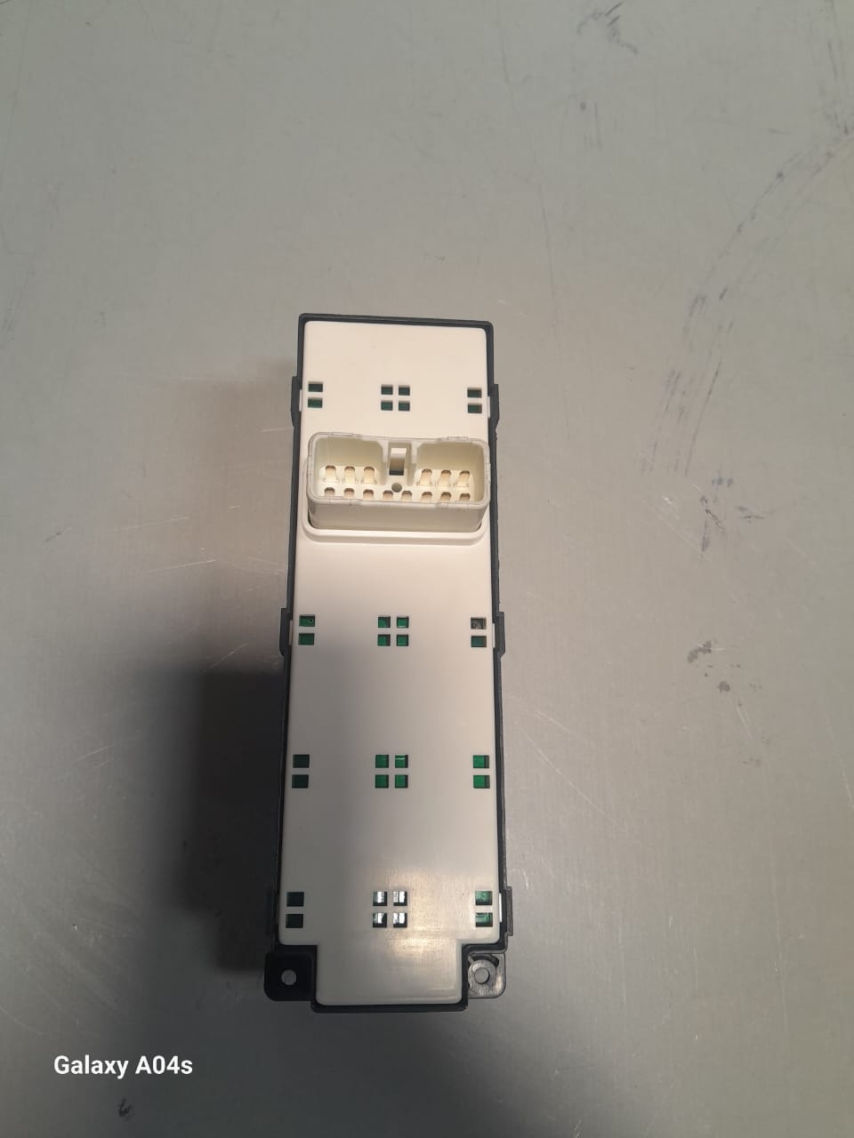 HYUNDAI I20 WINDOW CONTROL SWITCH FOR SALE - Private Seller
