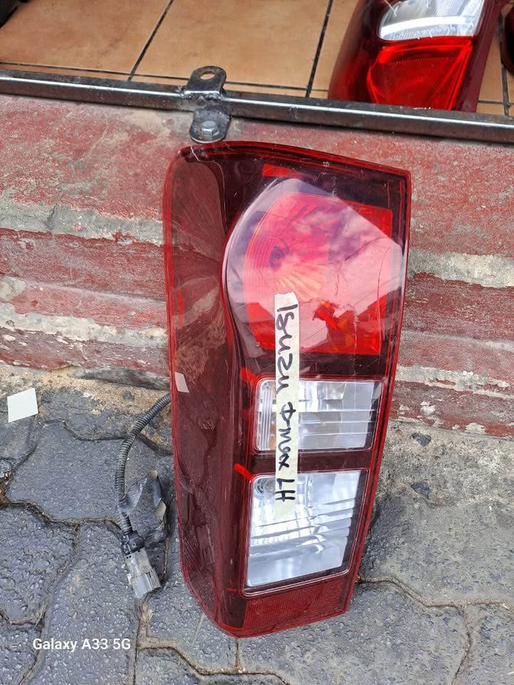 Isuzu D-Max taillight - Private Seller