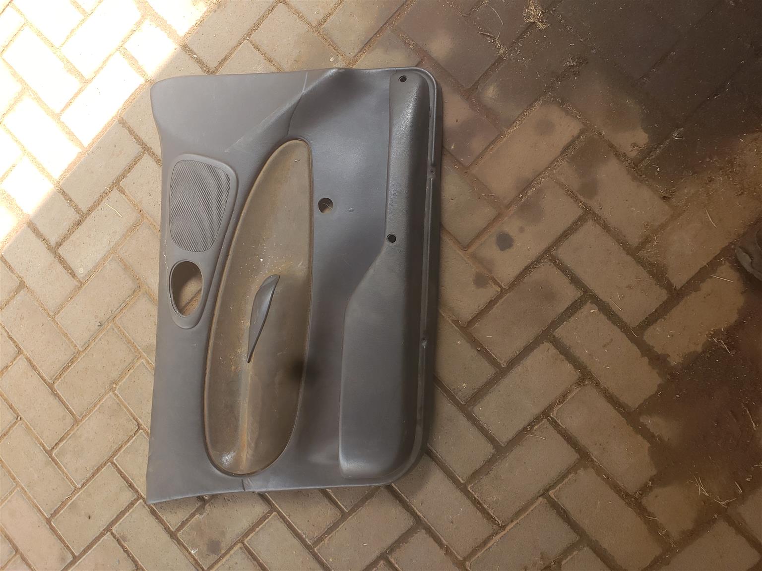 Ford escort left front doorpannel