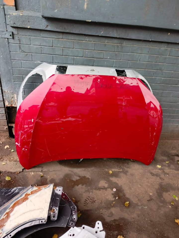 Toyota Corolla Cross bonnet - Private Seller