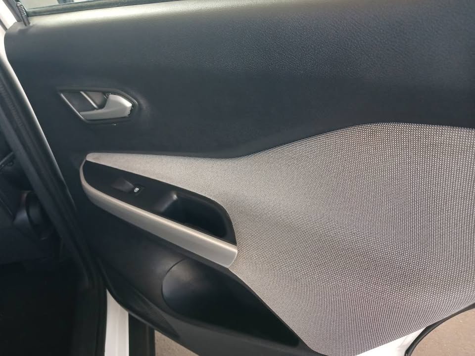 2024 NISSAN MAGNITE 1.0 TURBO Transmission: Manual Mileage: Fueltype: Petrol White