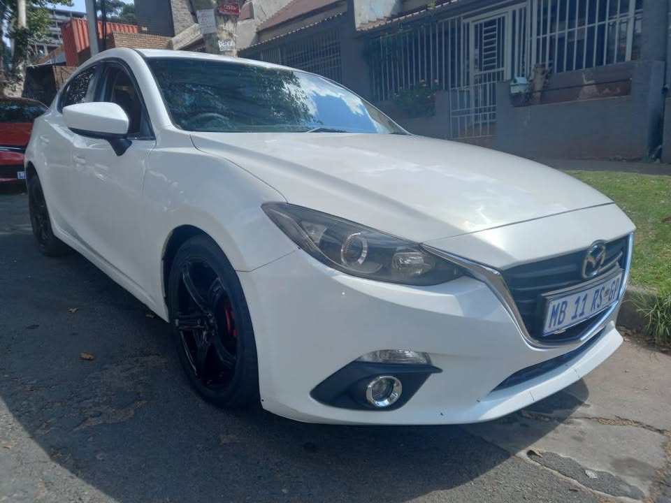 2015 Mazda 3 1.6 Petrol, Manual, White Color, Mileage 113000
