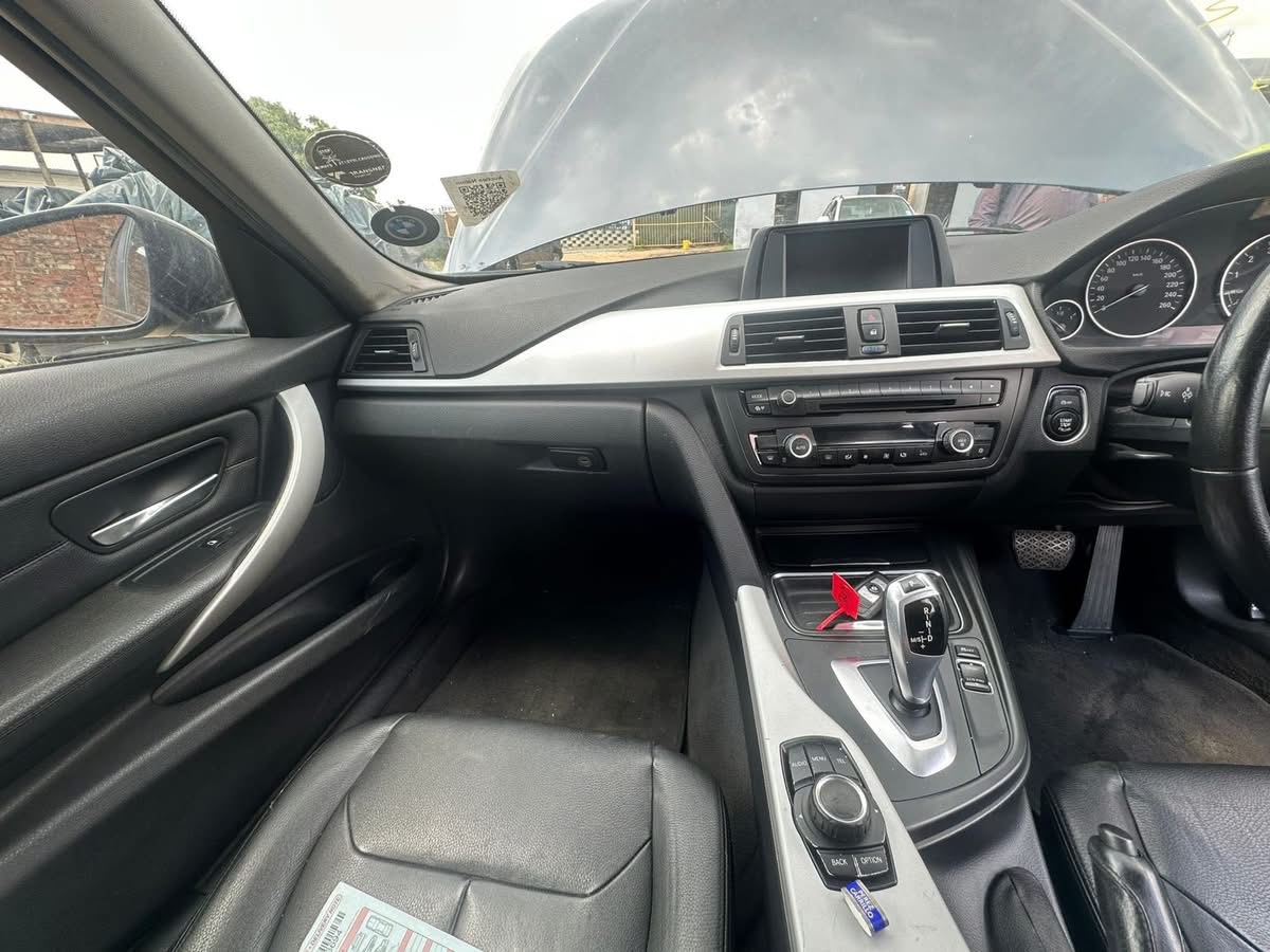 BMW F30 320i N20 AUTO 2014 STRIPPING FOR SPARES - Private Seller BMW F30 320i N20 AUTO 2014 STRIPPING FOR SPARES - Private Seller