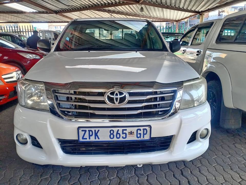 Toyota Hilux 2.5 D4d 4×4 double cab Manual Diesel