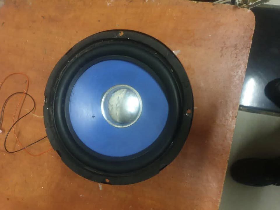 Ecco Subwoocer Speaker with Sound . Very Good condition