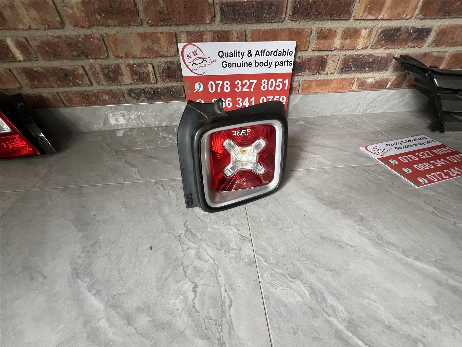 Jeep Renegade Tail Light - Private Seller Jeep Renegade Tail Light - Private Seller