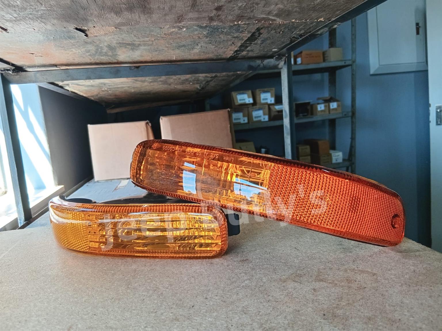 Jeep Liberty | Brand New | Left & Right Hand (Indicator Lights) - Private Seller Jeep Liberty | Brand New | Left & Right Hand (Indicator Lights) - Private Seller