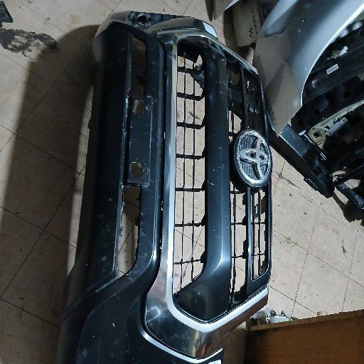 Toyota hilux gd6 bumper - Private Seller Toyota hilux gd6 bumper - Private Seller