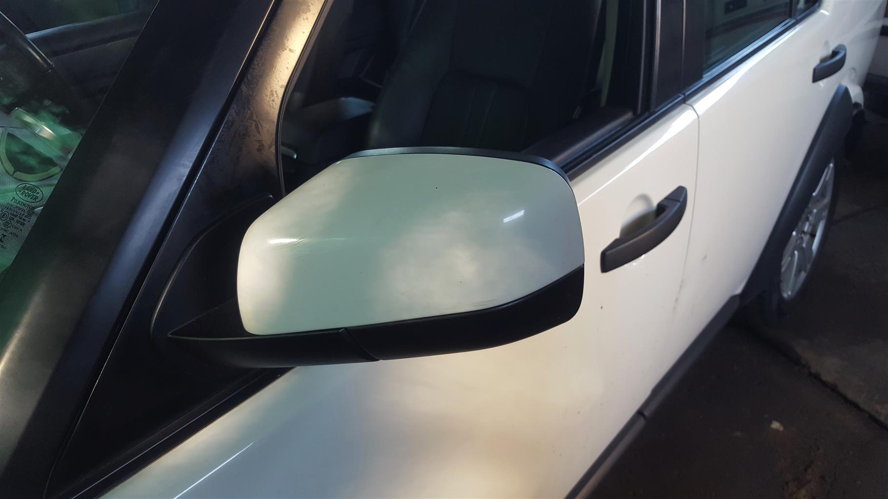 Land Rover Discovery 4 side-mirrors for sale | AUTO EZI - Private Seller Land Rover Discovery 4 side-mirrors for sale | AUTO EZI - Private Seller