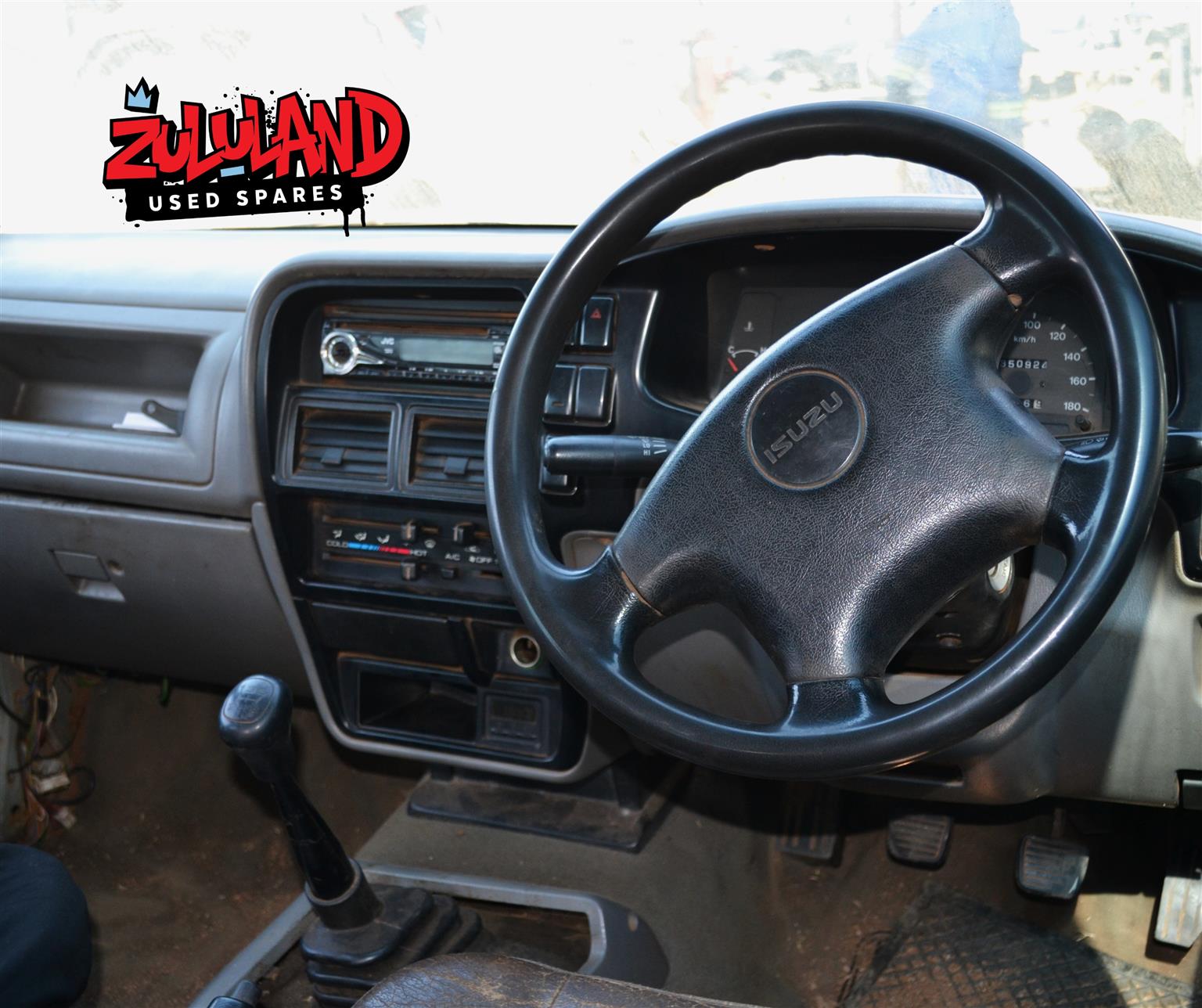 1999 Isuzu KB 320i - Available for Spares