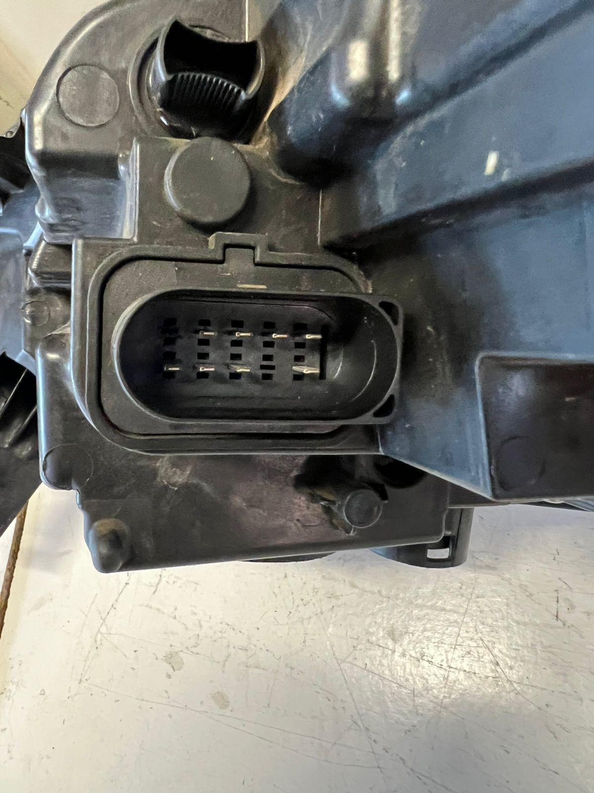 Chery Tiggo 7 Pro left side LED headlight - Private Seller Chery Tiggo 7 Pro left side LED headlight - Private Seller
