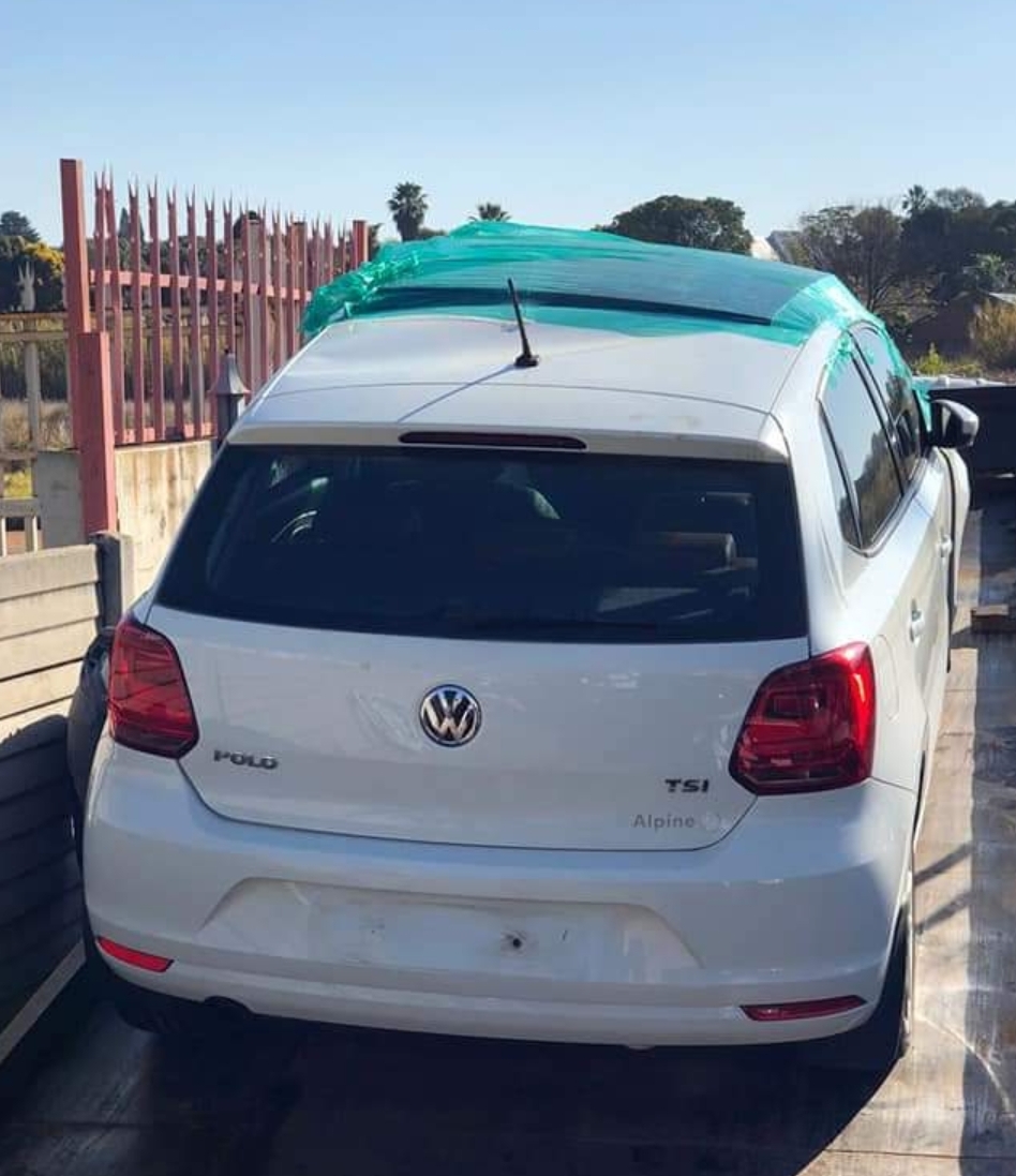 Polo 7 tsi stripping for spares... - Private Seller Polo 7 tsi stripping for spares... - Private Seller