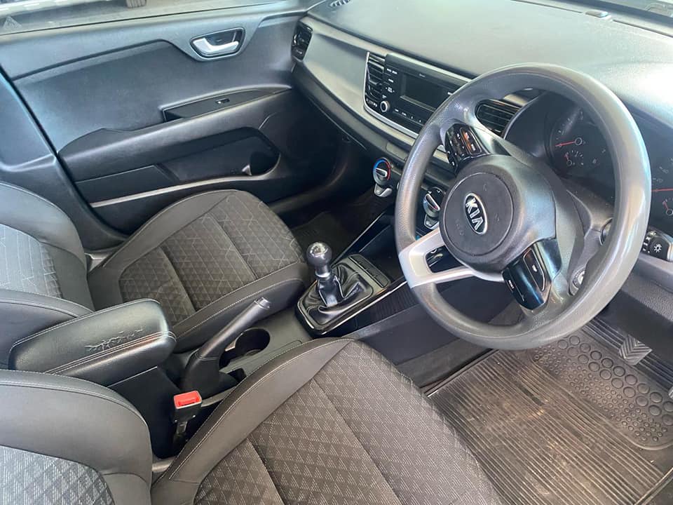 2017 KIA RIO 1.2 TECH MANUAL