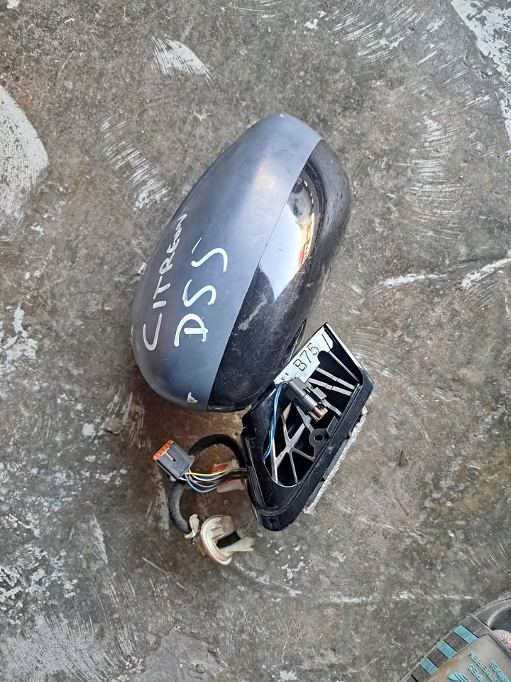 CITROEN DS5 LEFT SIDE MIRROR FOR SALE - Private Seller