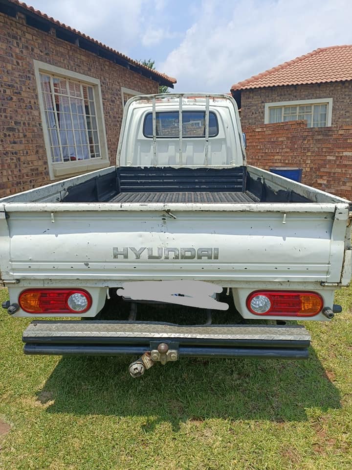 Hyundai H100