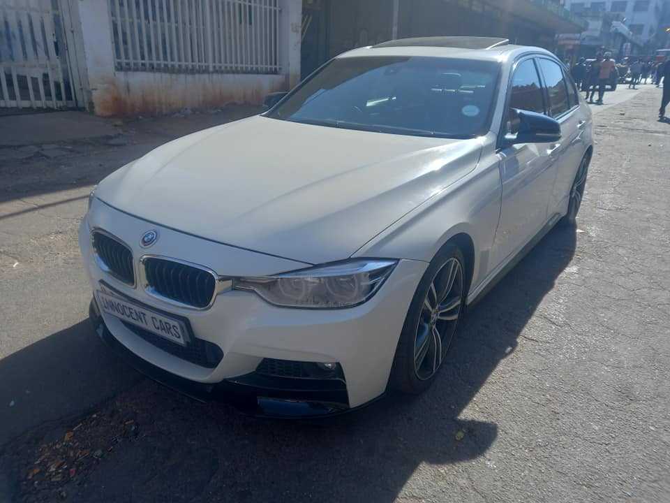 2017 BMW M-SPORT 320i PETROL, AUTOMATIC, WHITE COLOR, MILEAGE