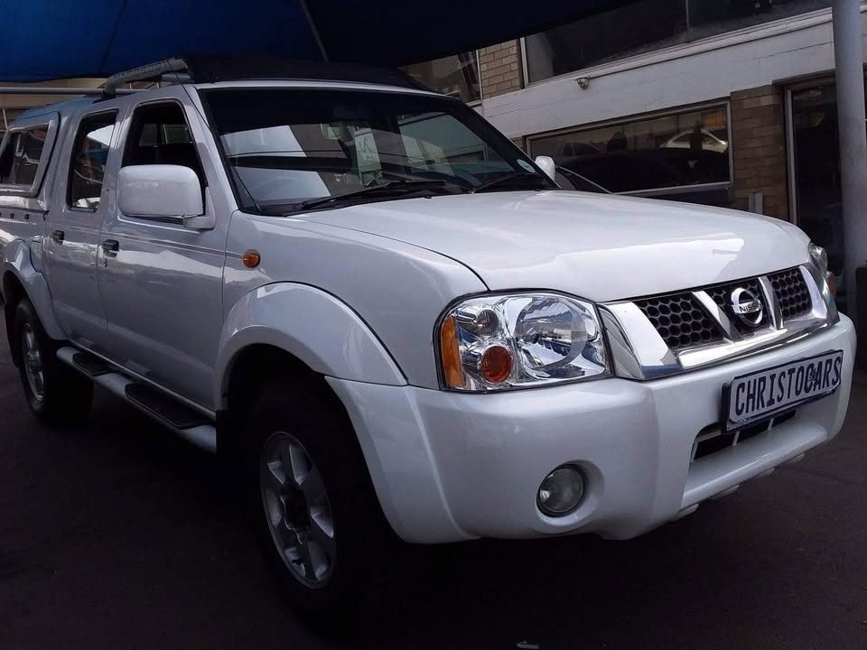 2008 Nissan NP300 Hard Body double cab 2008