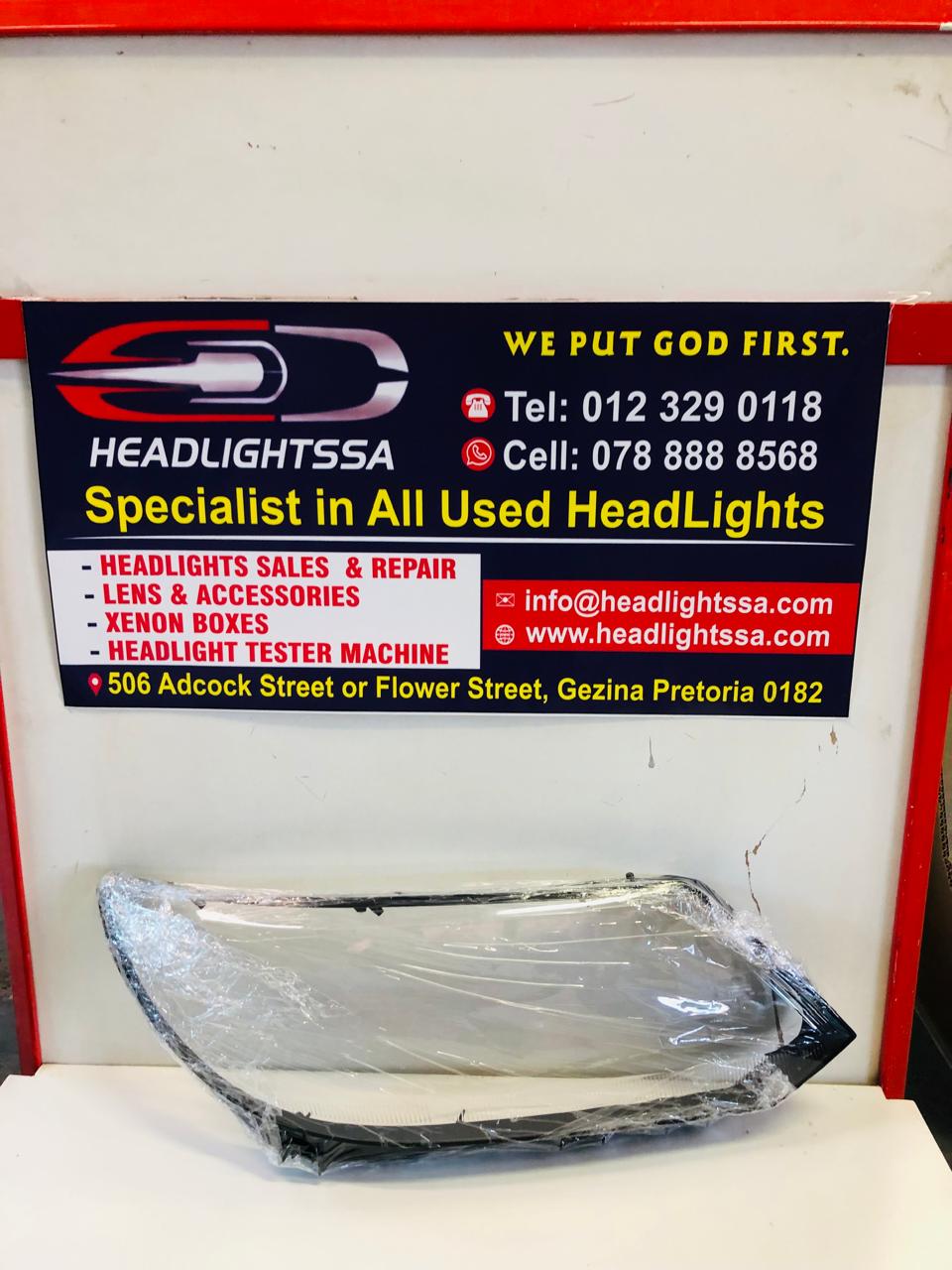 VW Tiguan right side headlight replacement lens (2013) - Private Seller VW Tiguan right side headlight replacement lens (2013) - Private Seller