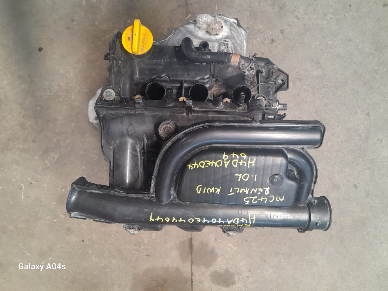 RENAULT KWID 1.0L (B4DA ENGINE) FOR SALE - Private Seller RENAULT KWID 1.0L (B4DA ENGINE) FOR SALE - Private Seller