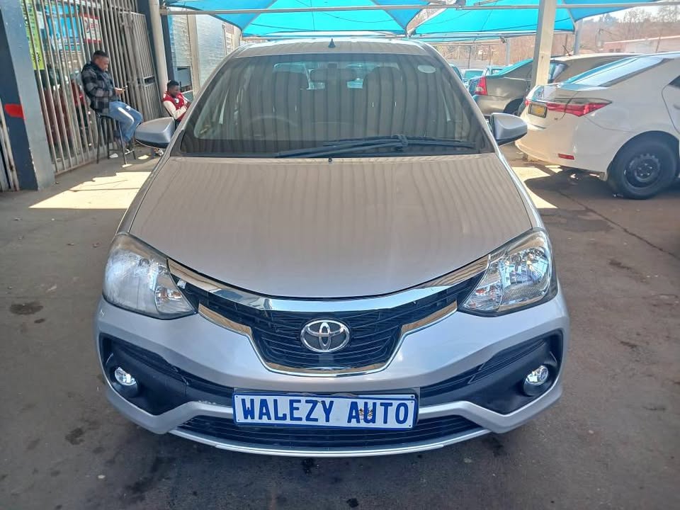 2018 TOYOTA ETIOS 1.5 SPRINT  Transmission: Manual  Mileage: 79000km Fueltype: Petrol  Silver