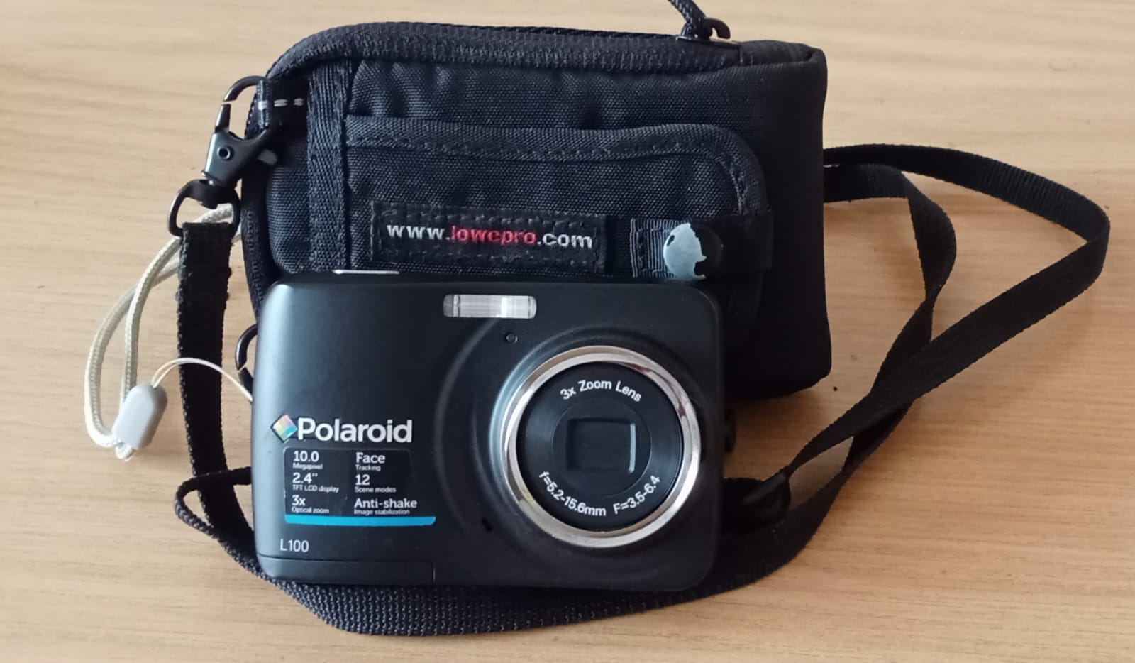 Polaroid L100 Digital camera Polaroid L100 Digital camera