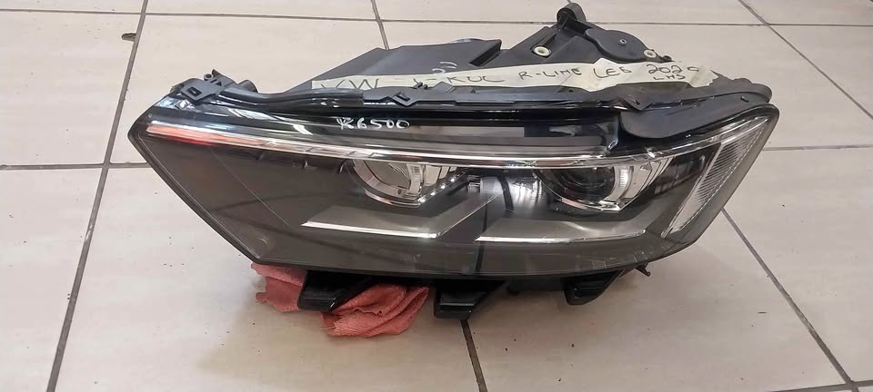VOLKSWAGEN T-ROC HEADLIGHT 2020 R-LINE LHS AVAILABLE
