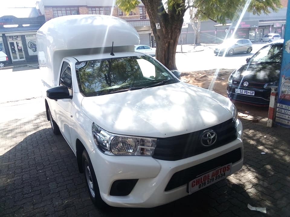 2022 TOYOTA HILUX 2.4 GD6 4X2 LOWBASE SINGLE CAB MANUAL WHITE DIESEL CANOPY SPARE KEY SERVICE