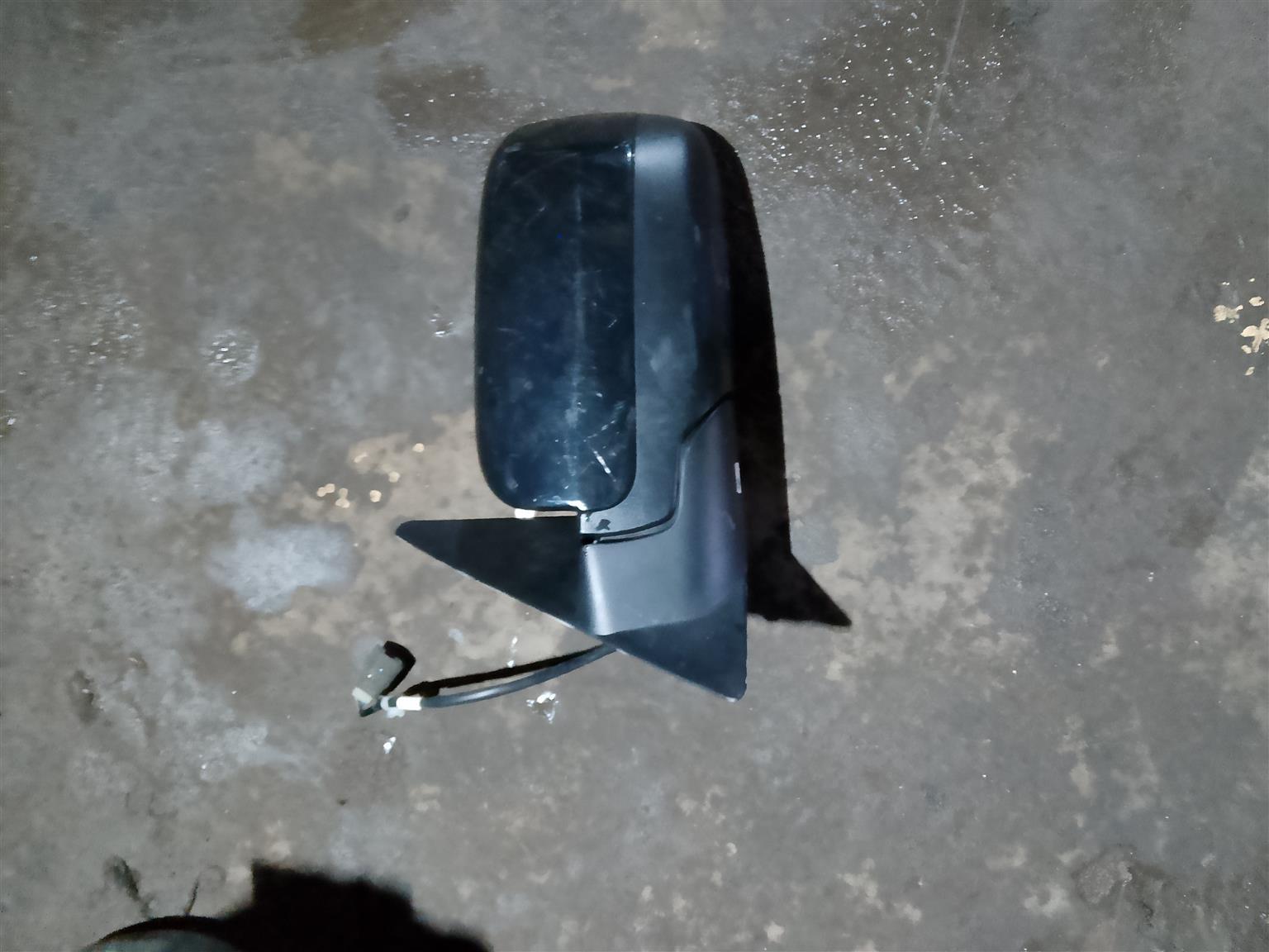 Mahindra Scorpio mirrors - Private Seller