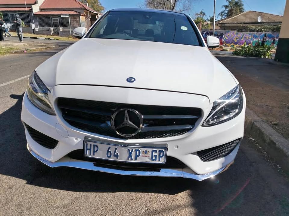 Mercedes Benz C200 AMG 2016