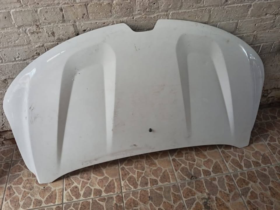 Renault Kiger Bonnet - Private Seller Renault Kiger Bonnet - Private Seller
