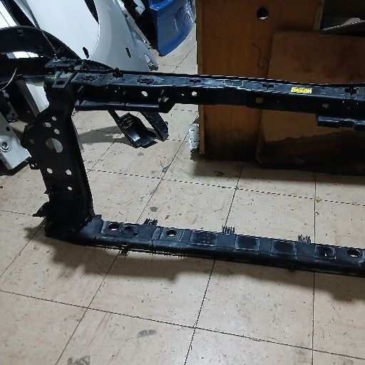 Renault Clio 4 cradle - Private Seller Renault Clio 4 cradle - Private Seller