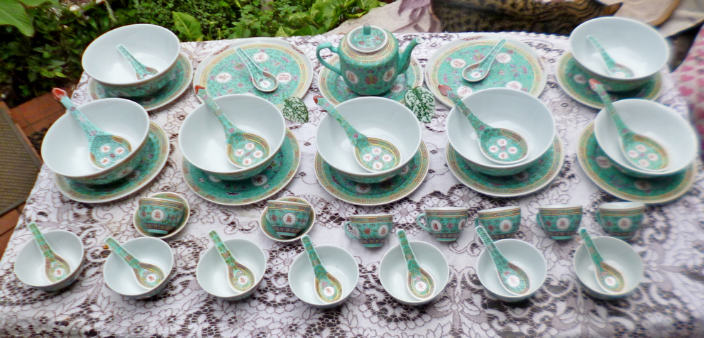 48 Piece Vintage Chinese Tea Set