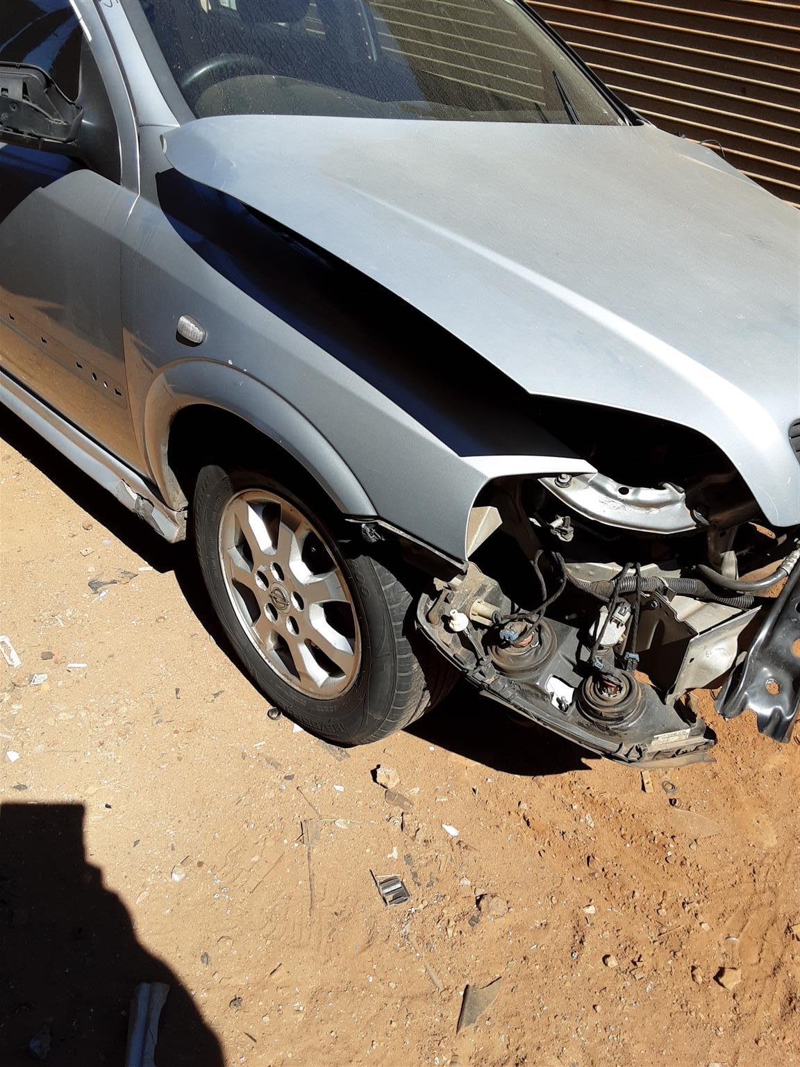 Stripping Opel Astra G Classic CDE 2002 for Spares - Private Seller