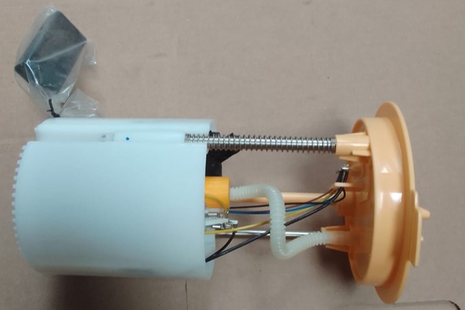 VW GOLF 5 1.9 TDI / 2.0 TDI BRAND NEW FUEL PUMPS FOR SALE - Private Seller