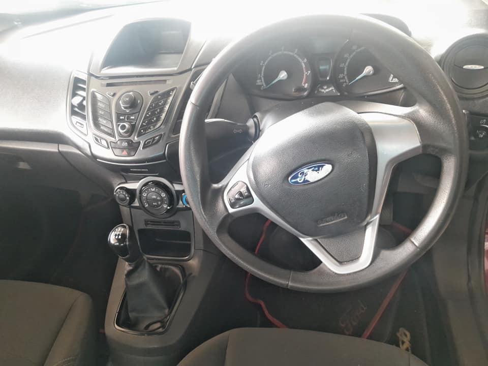 2013 FORD FIESTA HATCH 1.4 MANUAL