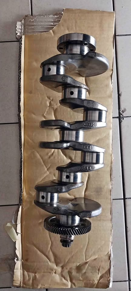 Audi A4 A5 A5 2.0tdi CJC standard crankshaft - Private Seller
