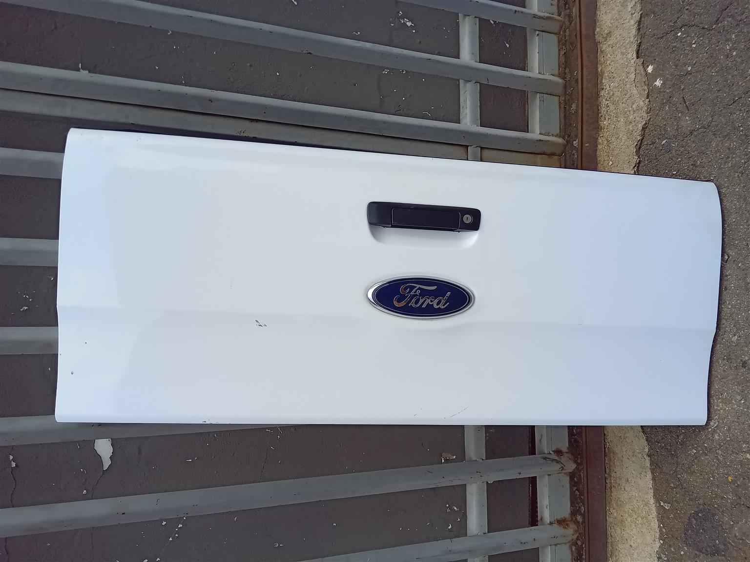 Ford Ranger T7 Tailgate - Private Seller Ford Ranger T7 Tailgate - Private Seller