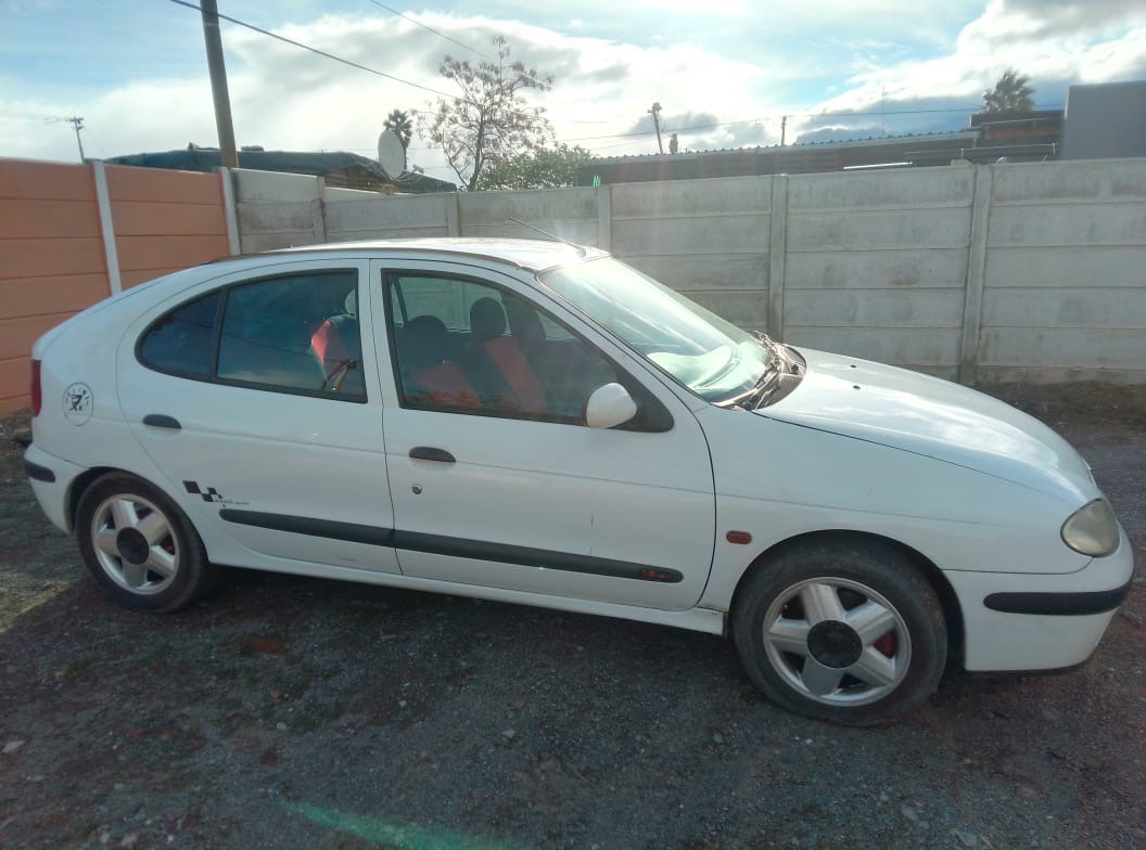 2000 Renault Megane 1.6 16V