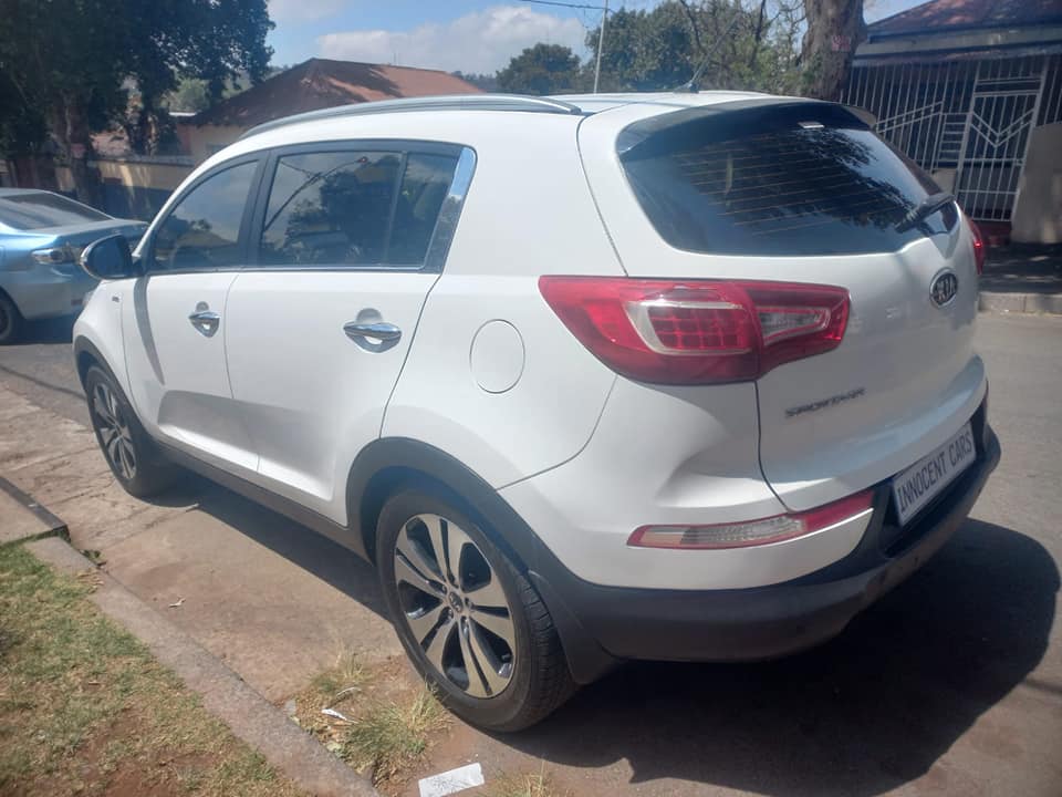 2011 KIA SPORTAGE 2.0 PETROL, AUTOMATIC, WHITE COLOR, MILEAGE 86000KMS SPARE KEY, SB