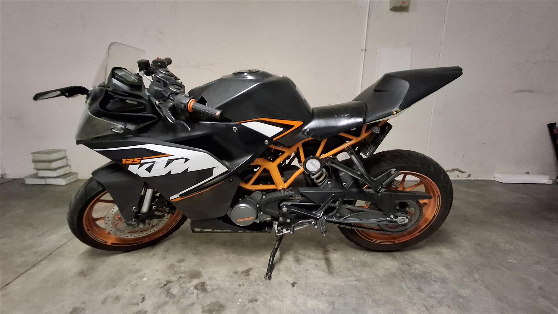 KTM RC 125 - Private Seller KTM RC 125 - Private Seller