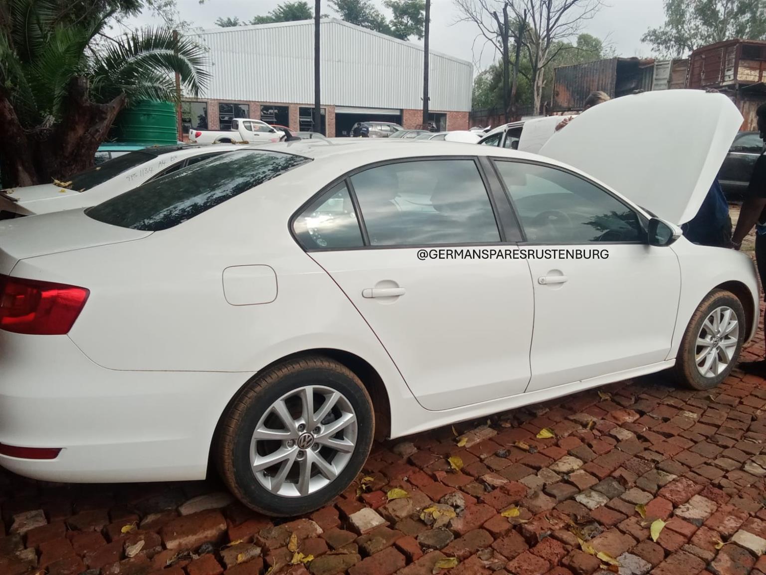 2013 Jetta 6 cax engine Stripping - Private Seller