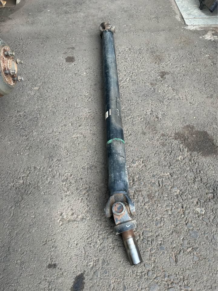 Mahindra Scorpio S10 PropShaft Available @Circle 7 Used Parts Call Or WhatsApp - Private Seller
