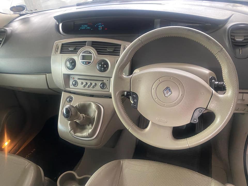 2012 RENAULT SCENIC 1.9 DCI
