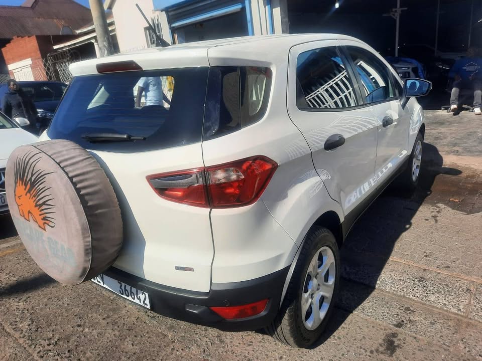 2021 Ford Ecosport 1.5 TDCI Ambient with a Nice interior seat