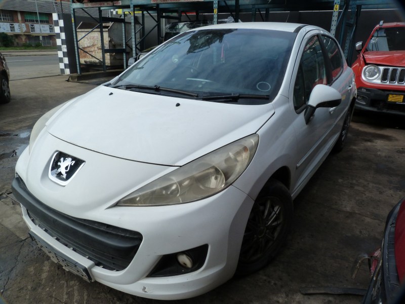 Peugeot 207 1.4 Popart Manual - White - 2011 STRIPPING FOR SPARES - Private Seller