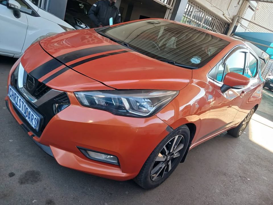 2018 model Nissan Micra hatchback Manuel Transmission petrol 09 engine capacity mileage 67000km